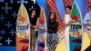 Kylie Jenner, Kim Kardashian, dan Kenndal Jenner menerima penghargaan untuk acara realitas "Keeping Up with the Kardashians" dari Teen Choice Awards, di Los Angeles, California, 10 Agustus 2014. (Foto: Reuters)