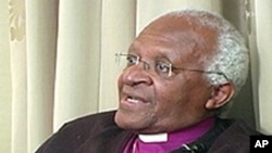 Anglican Archbishop Desmond Tutu of South Africa (file photo)