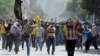 Demonstran dan Pasukan Keamanan Bentrok di Kairo, 4 Tewas