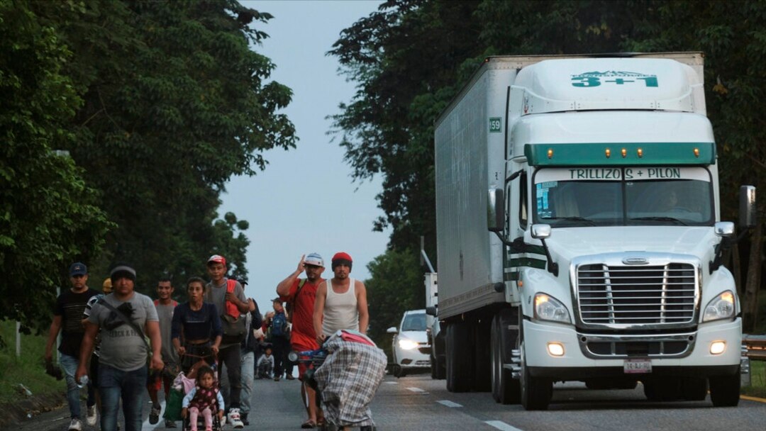 Cientos de venezolanos se suman a caravana de migrantes en