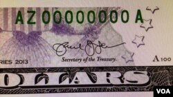 La firma del secretario Lew fue objeto de burlas y bromas en las redes sociales.