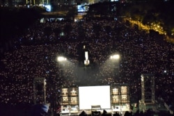 香港支联会组织的维多利亚公园烛光集会纪念八九六四28周年。