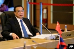 Chinese Premier Li Keqiang talks during the 20th ASEAN China Summit in Manila, Philippines, Nov. 13, 2017.