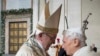 Le Vatican rassurant sur la santé de l'ancien pape Benoît XVI