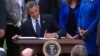Obama firma ley para promover empleos