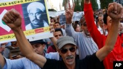 Thousands of Moroccans protest the death of Mouhcine Fikri, a fishmonger crushed by a garbage truck, in Rabat, Morocco, Oct. 30, 2016.