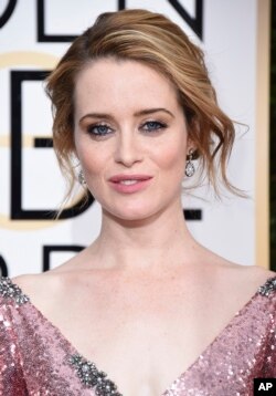 Claire Foy en la entrega 74 de los Globos de Oro. Beverly Hilton Hotel. Berverly Hills, California Enero 8, 2017.