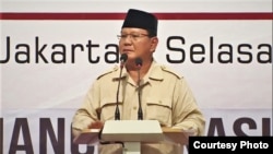 Prabowo Subianto berbicara dalam acara "Mengungkap Fakta-Fakta Kecurangan Pilpres 2019" di Hotel Grand Sahid Jaya, Jakarta, Selasa (14/5) (BPN Prabowo-Sandi).