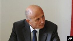 Αχμέντ Νεζίμπ Τσεμπί