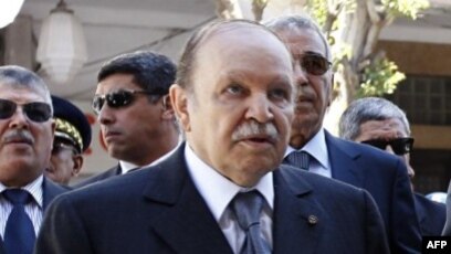 Le pr sident Bouteflika limoge le puissant chef de la police en