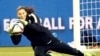 Thủ môn đội tuyển Mỹ Hope Solo tập luyện tại sân vận động Olympic hôm 29/62015.