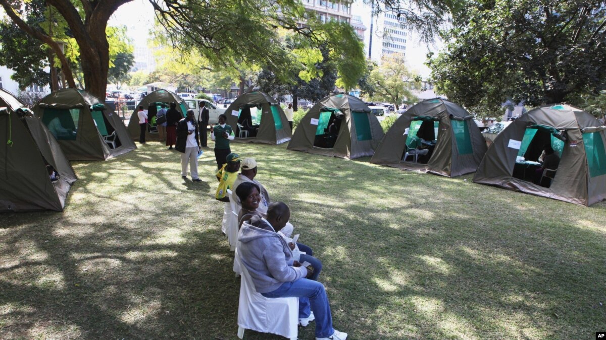 Zimbabweans Facing Difficulties in Accessing Health Care