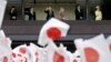 Kaisar Akihito Prihatin Kondisi Manula Korban Tsunami di Jepang