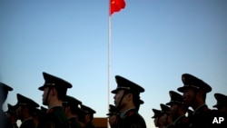 Cảnh sát Trung Quốc được cho là vẫn có quá nhiều quyền hạn trong hệ thống tư pháp, và kết quả là có rất ít thủ phạm của những vụ tra tấn phải chịu trách nhiệm trước pháp luật. (Ảnh tư liệu.)