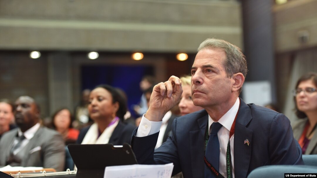 Wakil Menteri Luar Negeri AS untuk urusan diplomasi publik, Richard Stengel.
