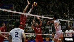 Volleyball , Iran VS Russia in nationals league , مسابقه والیبال تیم های ملی ایران و روسیه در لیگ ملتها در ارومیه