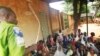 Au moins 25 enfants meurent dans une école ravagée par le feu au Niger