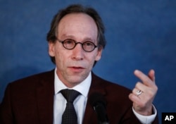 Lawrence Krauss, miembro del Boletín de Científicos Atómicos.