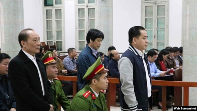 Ông Phan Văn Anh Vũ tại một phiên tòa ở Hà Nội, ngày 30/1/2019. Photo TTXVN.