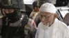 Hoãn phiên tòa xử tội khủng bố đối với giáo sĩ Indonesia