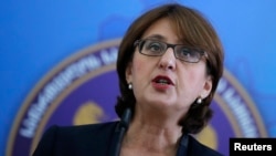 Georgia's Foreign Minister Maya Panjikidze speaks during a news briefing in Tbilisi, Nov. 5, 2014.