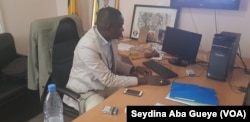 Thierno Birahim Fall, directeur général de l'APS à Dakar, 26 septembre 2018. (VOA/Seydina Aba Gueye)