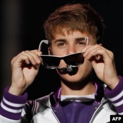 Sevgililer Günü’nde Twitter’da Olay Yaratan Ziyaret