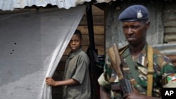 Un soldat burundais dans Bujumbura, 19 mail 2015
