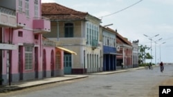 Rua de Moçambique na cidade de São Tomé