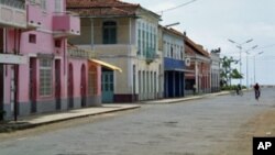 Rua de Moçambique na cidade de São Tomé