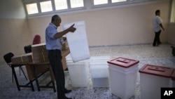 Một phòng phiếu tại Tripoli, Libya, ngày 6 tháng 6, 2012. 