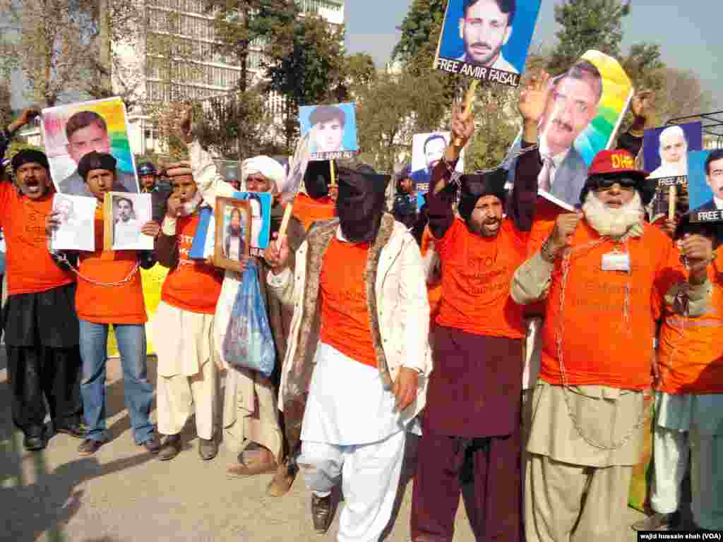 انسانی حقوق کے عالمی دن کے موقع پر پاکستان میں لاپتا افراد کی بازیابی کے لیے ان کے لواحقین نے&nbsp; اسلام آباد میں اجتجاجی مظاہرہ کیا۔