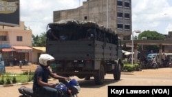 Les premiers arrivants aux rassemblements ont été dispersés Lomé, Togo, 11 avril 2018. (VOA/Kawi Lawson).