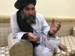 طالبان لیڈر ملا عبدالسلام ضعیف دوحہ میں وائس آف امریکہ کو خصوصی انٹرویو دے رہے ہیں۔ 28 فروری 2020