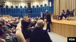 布哈林和“莫斯科公审”讨论会 (美国之音白桦拍摄）