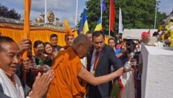 ༧གོང་ས་མཆོག་གིས་དབྱིན་ཡུལ་དུ་ཡོད་པའི་གོར་གྷའི་མི་རིགས་ཡོད་སར་ཆིབས་བསྒྱུར་གནང་ཡོད་པ།