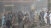 انفجار بمب در بازاری در پاکستان بیش از ۲۲ کشته برجای گذاشت