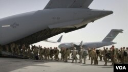 گلوپ: بیشتر افغانها نگران اند که با خروج سربازان خارجی، حضور طالبان در افغانستان گسترده تر خواهد شد