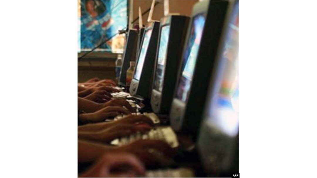 Internet tashqi dunyo bilan bog'lanish uchun ayni muddao