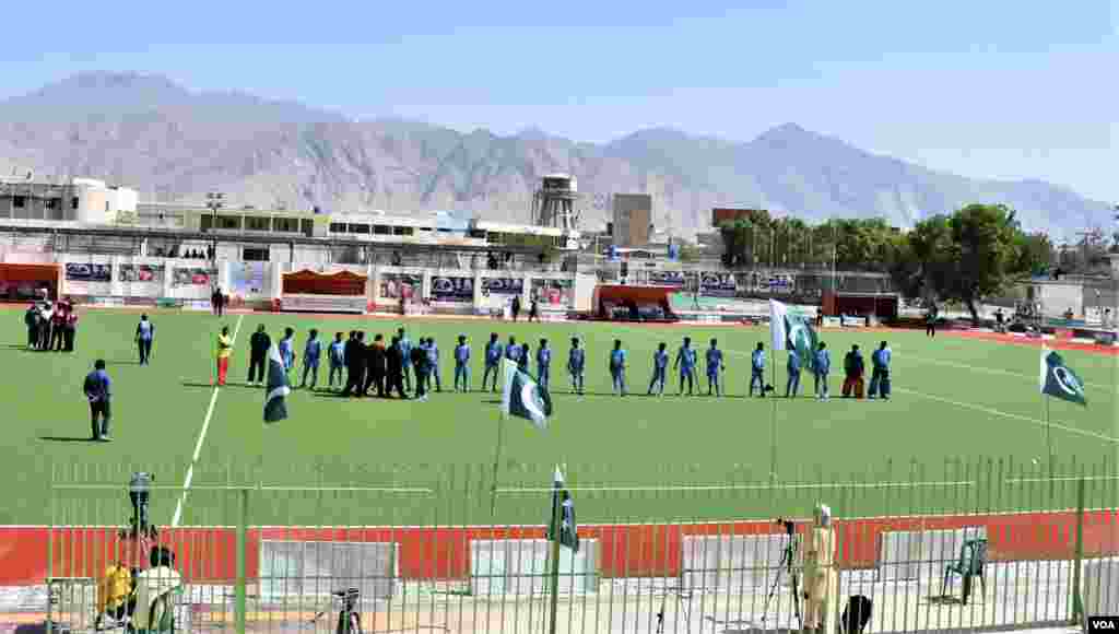 دیگر صوبوں سے بلوچستان آنے والے ہاکی کے کھلاڑی اور دیگر حکام نے ٹورنامنٹ کے دوران سیکیورٹی کے انتظامات پر اطمینان کا اظہار کیا ہے۔