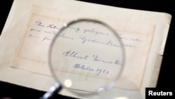 نامه اینشتین به دانشجوی ایتالیایی در فلورانس
