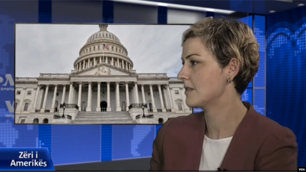 Ardita Sinani: Gratë e bëjnë politikën më të përgjegjshme