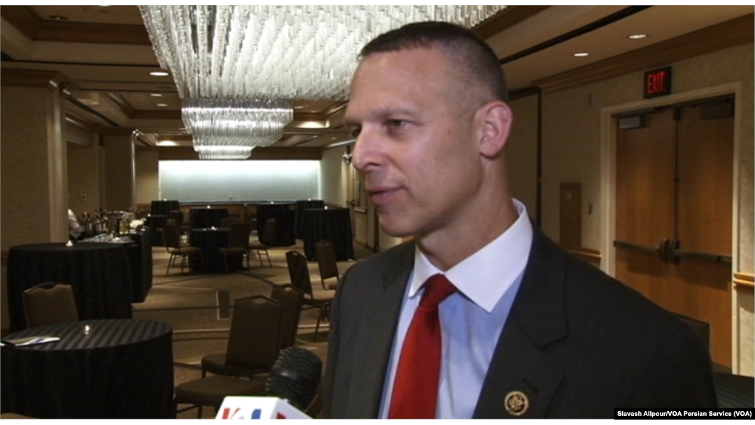 Republican Congressman Scott Perry speaks to VOA Persian at Washington's Grand Hyatt hotel, June 14, 2017.