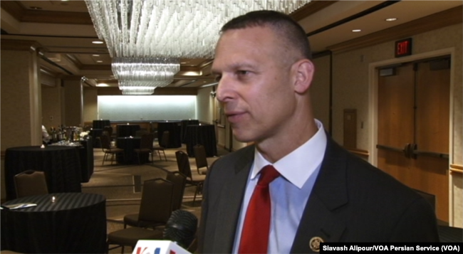 Republican Congressman Scott Perry speaks to VOA Persian at Washington's Grand Hyatt hotel, June 14, 2017.