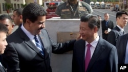 El presidente en disputa Nicolás Maduro ha acusado al gobierno de Estados Unidos de estar detrás de un supuesto "sabotaje eléctrico" que dejó a gran parte del país sin servicio desde el pasado jueves 7 de marzo de 2019. 