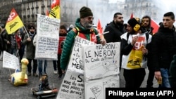 Manifestation pour protester contre la série de réformes du gouvernement français, le 22 mars 2018 à Paris.
