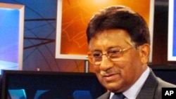 Former Pakistani president Pervez Musharraf in VOA studio, 11 Nov 2010