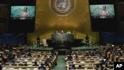 Suasana Sidang Majelis Umum PBB hari ketiga saat Presiden Zimbabwe Robert Mugabe menyampaikan pidato di New York, Rabu (21/9).