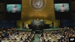 UMongameli Robert Mugabe emhlanganweni we United Nations General Assembly eNew York, eMelika.