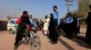 پاکستاني پولیس: که د "افغان" یا "پټهان" په څیره مو څوک ولید، پولیس خبر کړئ